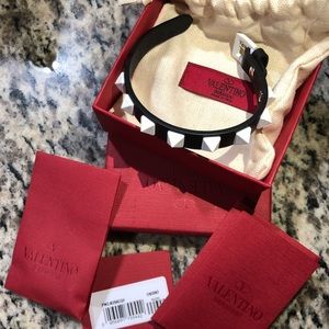 B&W Valentino Garavani Rockstud Bracelet